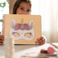 Little Dutch Rosa maszkja - Dekorkönyv ollóval