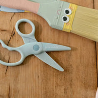 Little Dutch Jim garázsa - Dekorkönyv ollóval