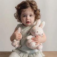 Little Dutch Miffy nyuszi 15 cm teljes felületén mintás - Lucky Blossom