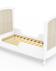 Fehér, prémium gyerekágy fabetéttel, modern gyerekszoba bútor