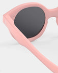 Gyerek napszemüveg matt pasztell rózsaszín kerettel, sötét lencsékkel