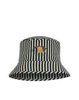 Gyerek pamut sapka fekete-fehér csíkos mintával, hímzett citrom motívummal elöl.