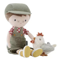 Little Dutch® Jim baba tyúkkal - Little Farm - 35 cm - Little Dutch - Gyerekjátékok - OduStore