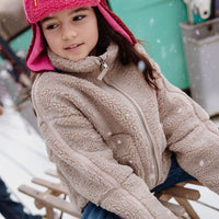 Hello Hossy Sapka - Cozy Tara