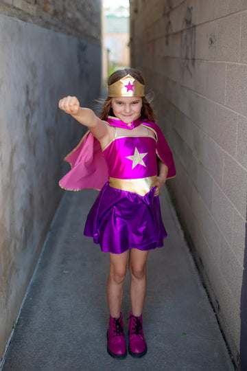 Great Pretenders Superhero Star köpeny és fejdísz - Magenta/Purple
