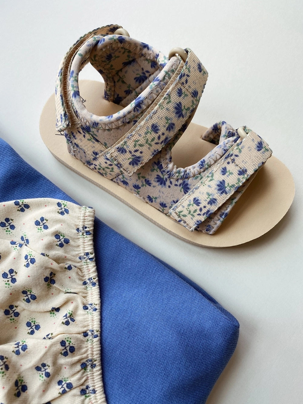 Konges Sløjd Sandals floral 26