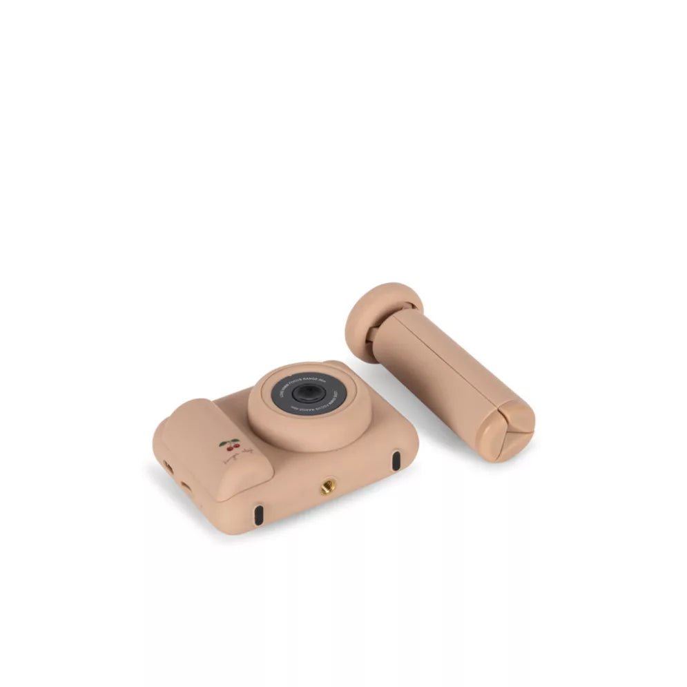 Konges Sløjd My First Camera - Kids' camera - Cherry