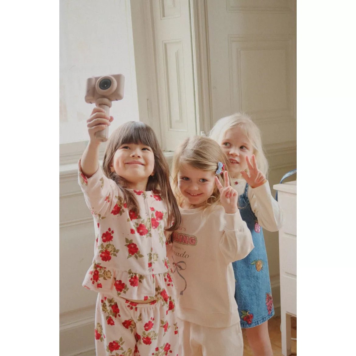 Konges Sløjd My First Camera - Kids' camera - Cherry