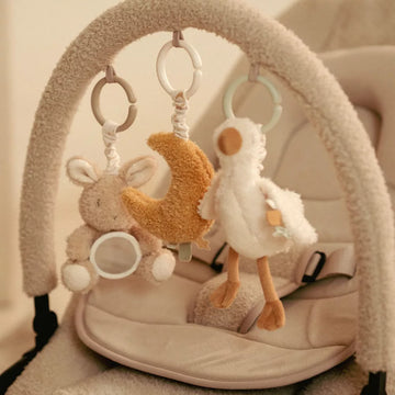 Little Dutch® Felfűzhető rezgő plüss játék (3db) - Newborn Naturals
