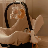 Little Dutch® Felfűzhető rezgő plüss játék (3db) - Newborn Naturals