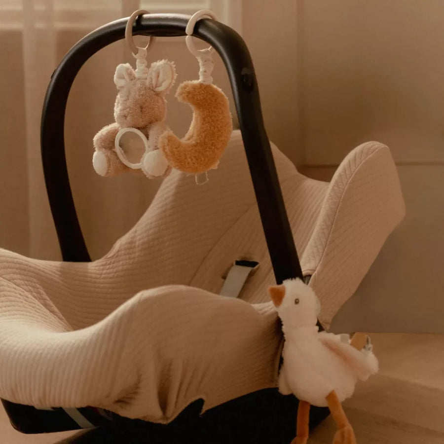 Little Dutch® Felfűzhető rezgő plüss játék (3db) - Newborn Naturals