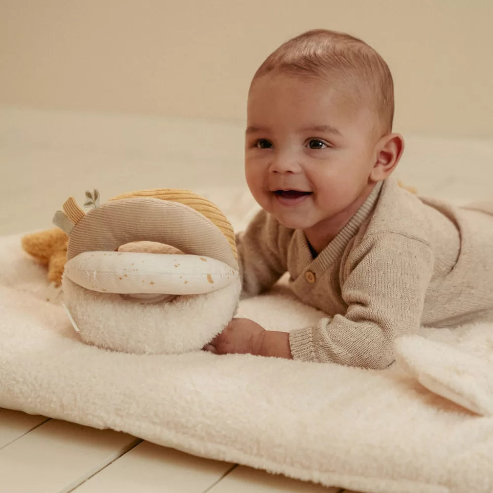 Little Dutch® Készségfejlesztő plüss labda - Newborn Naturals