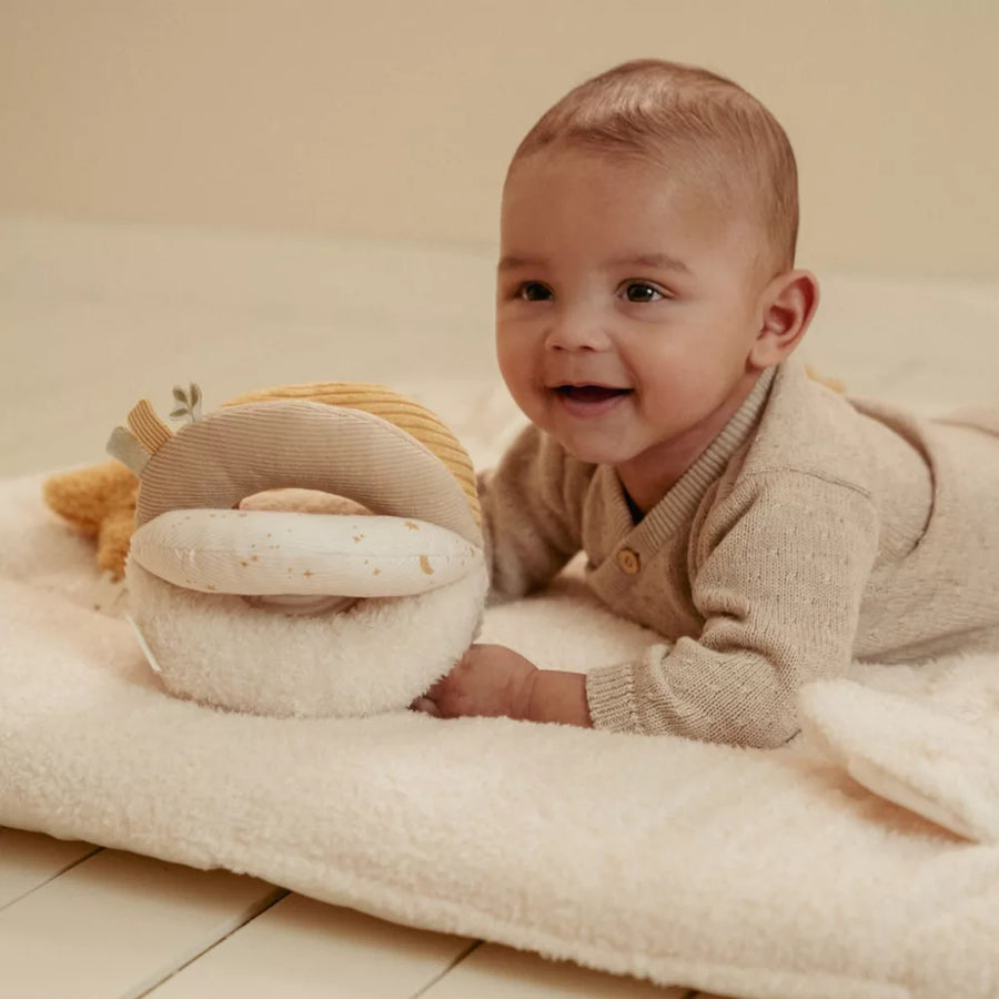 Little Dutch® Készségfejlesztő plüss labda - Newborn Naturals