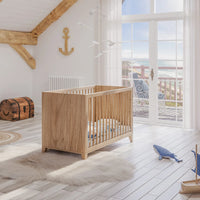 Theo Bebe® Commode Naïa Bois komód pelenkázó lappal