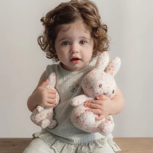 Little Dutch Miffy nyuszi 15 cm teljes felületén mintás - Lucky Blossom