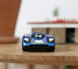 Playforever Zemonsta Hans kisautó