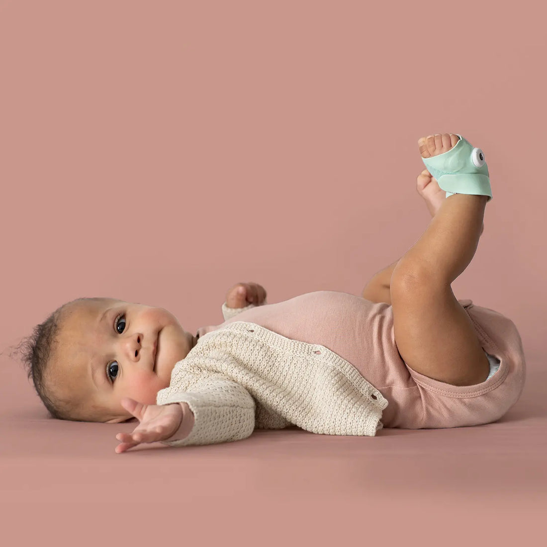 Owlet® Smart Socks Okos Babazokni - matt rózsaszín