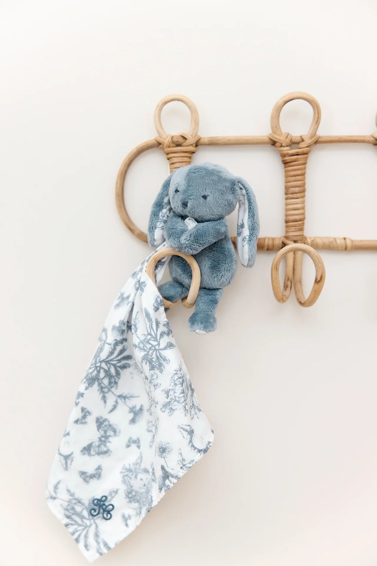 Tartine et Chocolat Augustin Nyuszi Szundikendő - Blue Grey