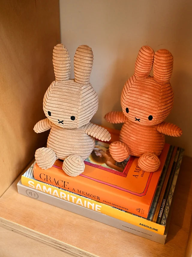 Bon Ton Toys Miffy Kordbársony plüss (23 cm) - Pumpkin