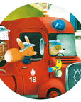 Rajzolt állatok tűzoltóautón, piros jármű, gyerek puzzle, vidám tűzoltós játék