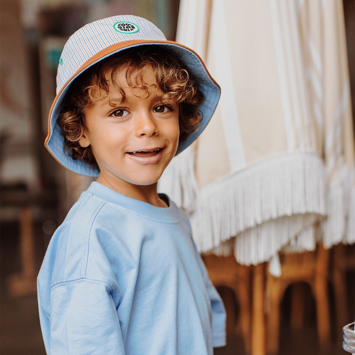 Hello Hossy® Kockás gyerek halászsapka - Hello Hossy - Sapka, sál, kesztyű