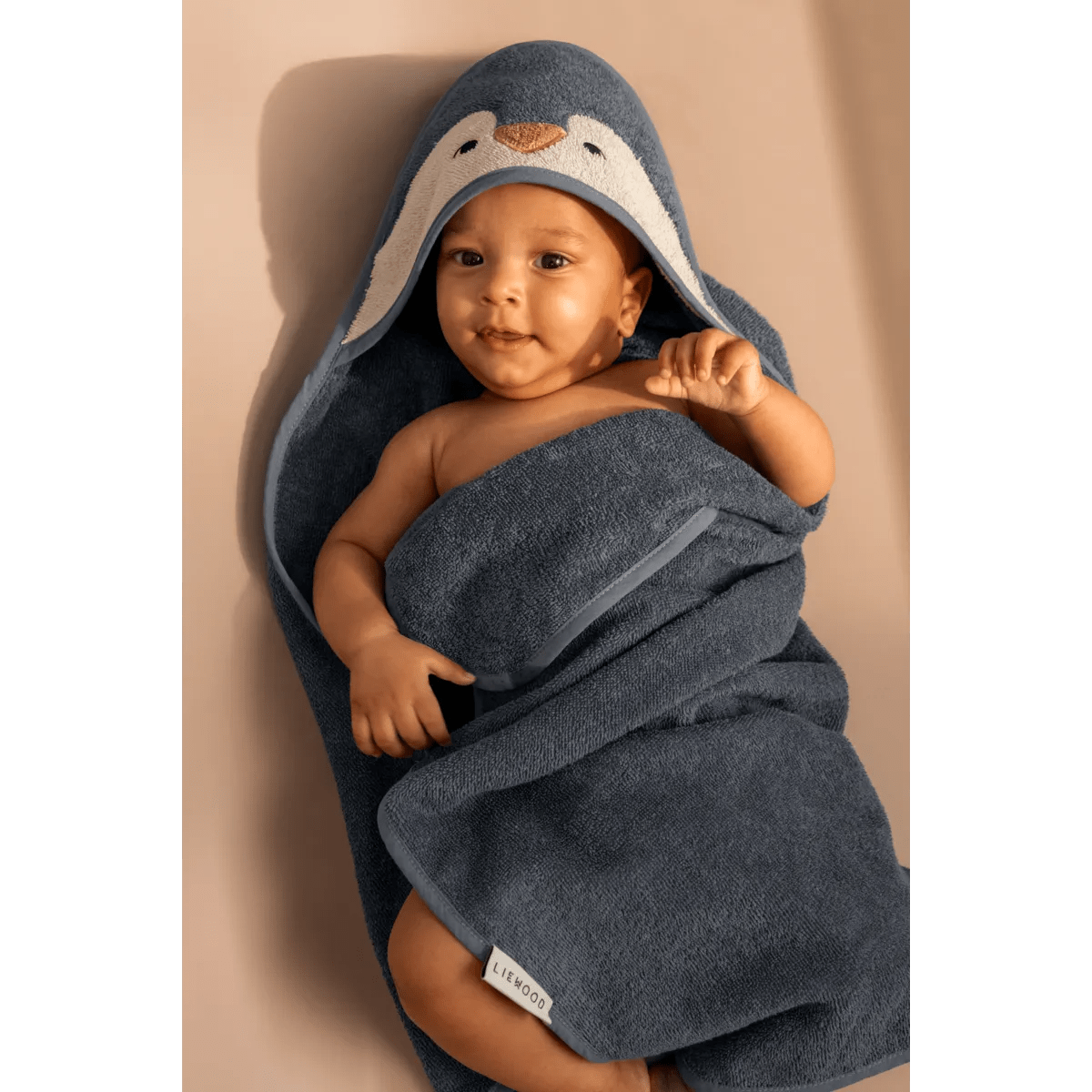 Liewood® Albert Kapucnis Törölköző - Penguin - Liewood - Törölköző - OduStore