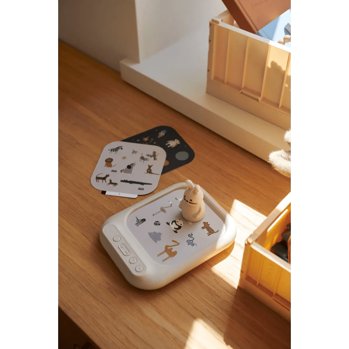 Liewood Archie Activity hangtábla - Sandy - Liewood - Gyerekjátékok