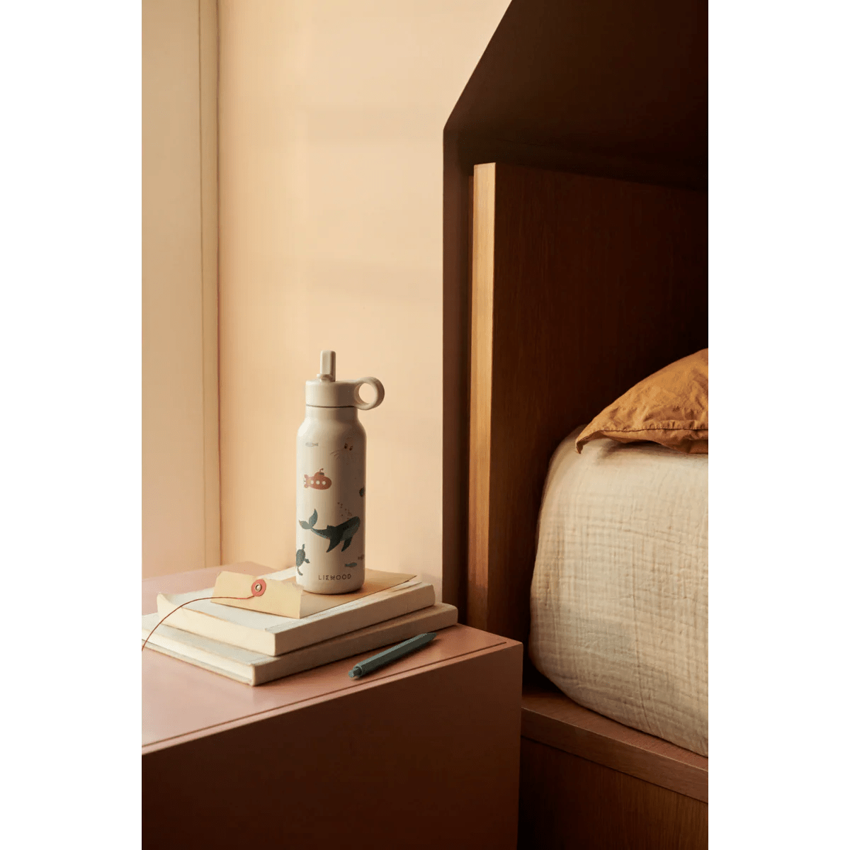 Liewood® Falk Kulacs 350 ml - Sea Creature / Sandy - Liewood - Kulacs - OduStore