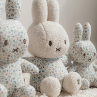 Little Dutch® Miffy nyuszi 20 cm - Lucky Leaves - Little Dutch - Babajátékok - OduStore