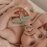 Little Dutch® Muszlin cumikendő - Eper - Little Dutch - Textil - OduStore