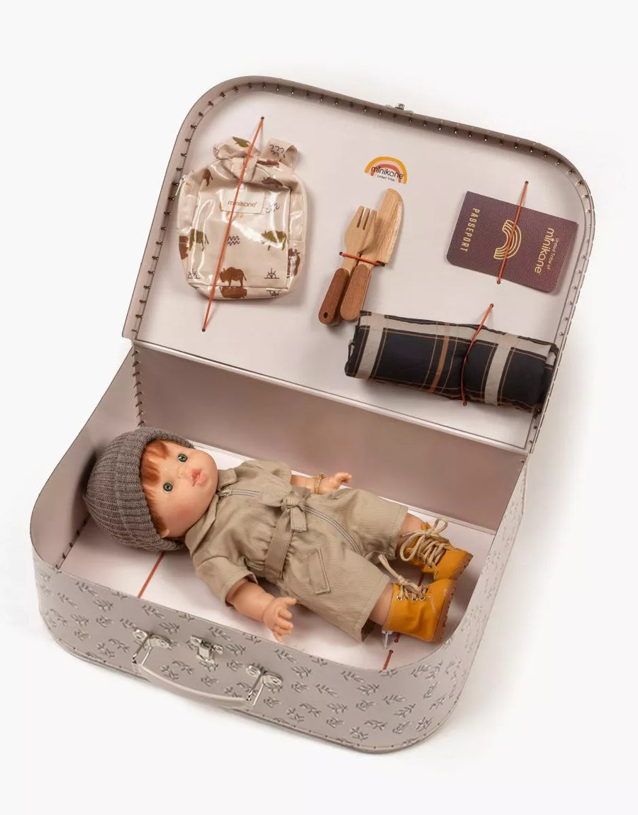 Minikane Bőröndös Játékbaba - Buffalo