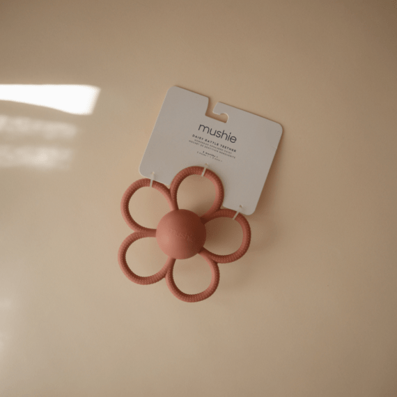 Mushie® Csörgő rágóka - Margaréta - OduStore - Textíliák, cumi, rágóka - Mushie