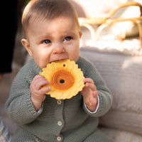 Oli&Carol® Sun the sunflower rágóka/fürdőjáték - Oli&Carol - Babajátékok