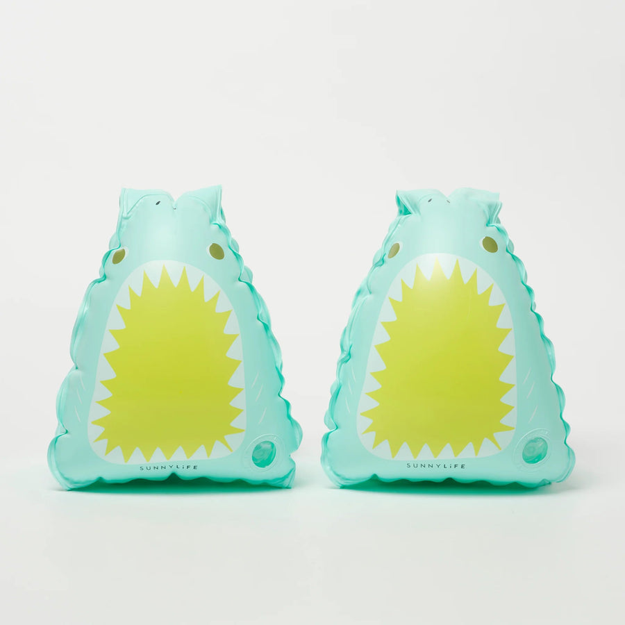 SunnyLife® Karúszó - Salty the shark - SunnyLife - Nyári kellékek - OduStore