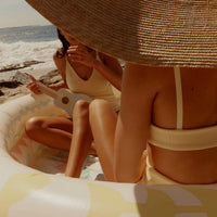 SunnyLife® Mariposa medence ajándék szilikonjátékkal - OduStore - OduStore