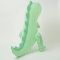SunnyLife® Óriás felfújható spriccelő játék - Surfing Dino - SunnyLife - Nyári kellékek - OduStore