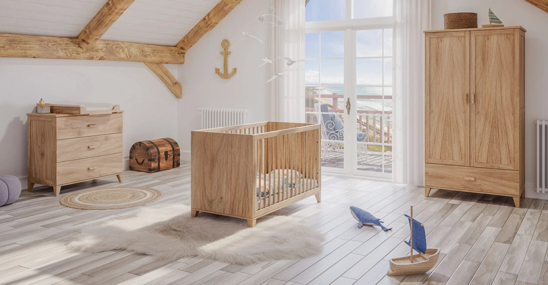 Theo Bebe® Commode Naïa Bois komód pelenkázó lappal - Theo Bebe - Szekrény, komód - OduStore