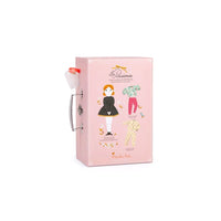 Moulin Roty® Kicsi ruhásszekrény bőrönd babával