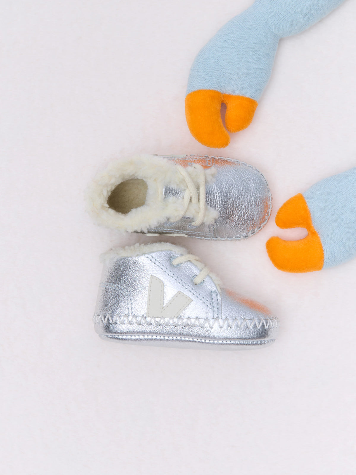Veja Baby Fured Leather bundás bőrcipő - Silver Pierre