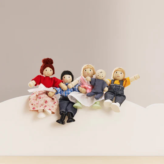 My Dolly family is 4 people