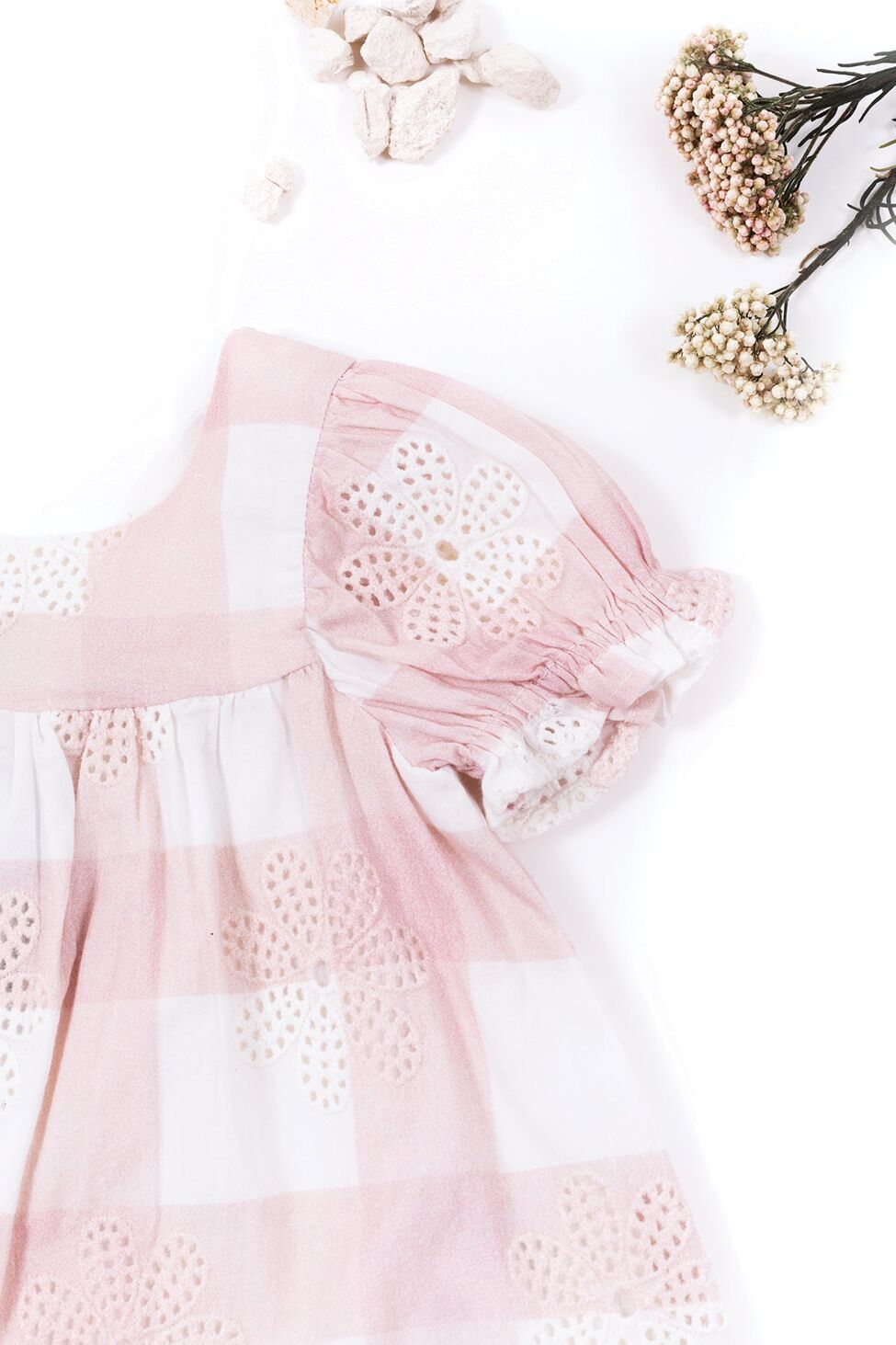 Rózsaszín kockás ruha