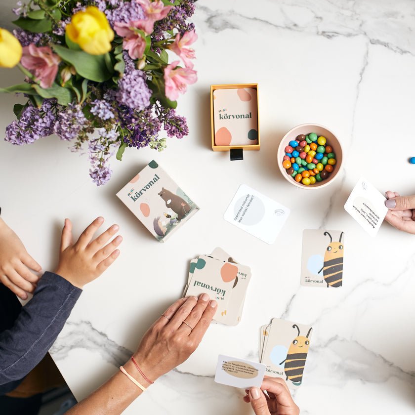 Körvonal® Mini körvonal kártya - Körvonal - Társas, kártya